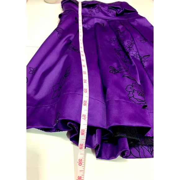 Off shoulder Le Chateau dress - Picture 5 of 11